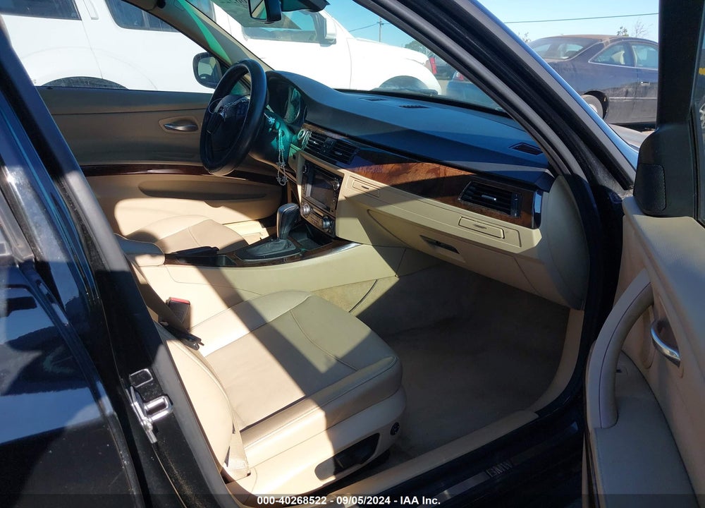 2011 BMW 328I VIN: WBAPH7G57BNN02914