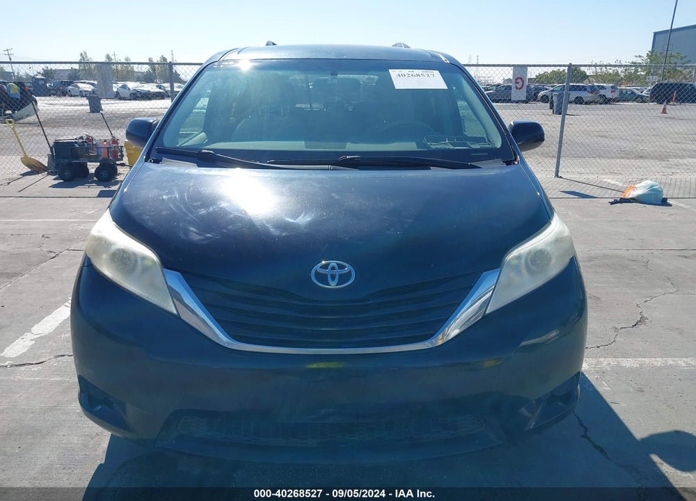 2011 TOYOTA SIENNA LE V6 VIN: 5TDKK3DCXBS141778