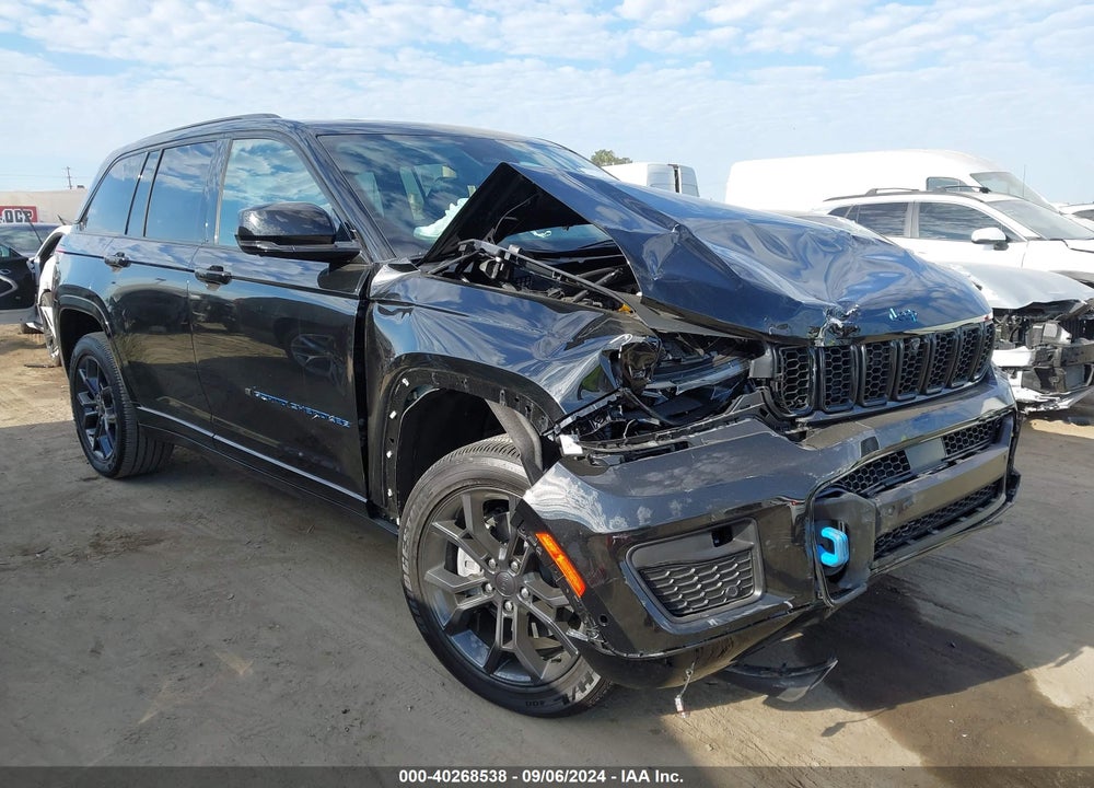 2023 JEEP GRAND CHEROKEE 4XE 30TH ANNIVERSARY VIN: 1C4RJYB66P8908811