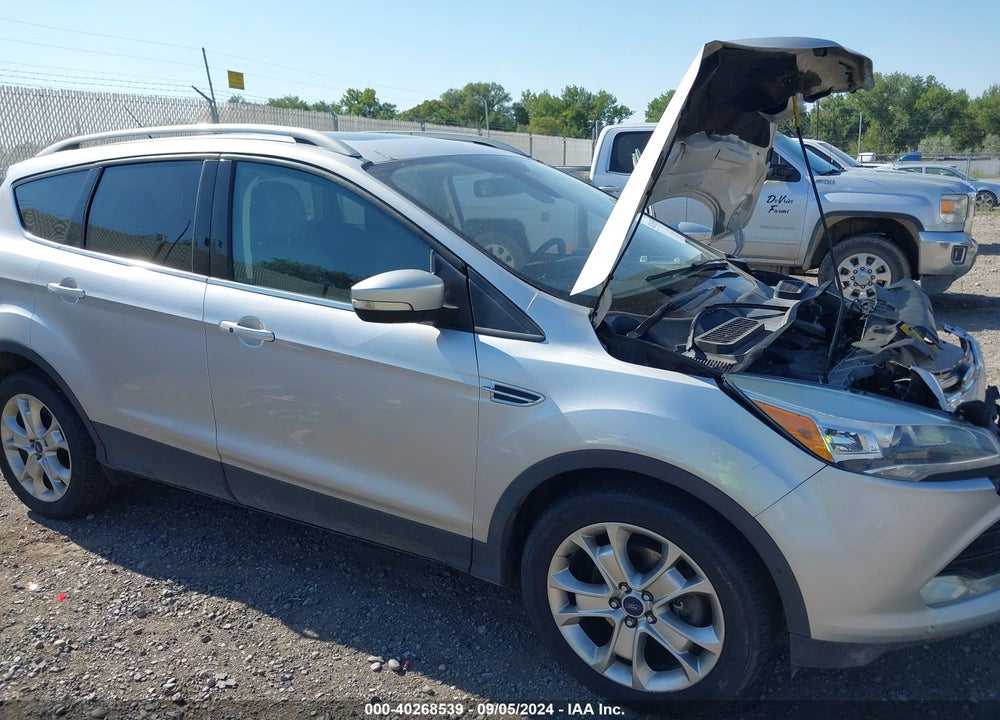 2015 TITAN FORD ESCAPE IUM VIN: 1FMCU9J93FUC36013