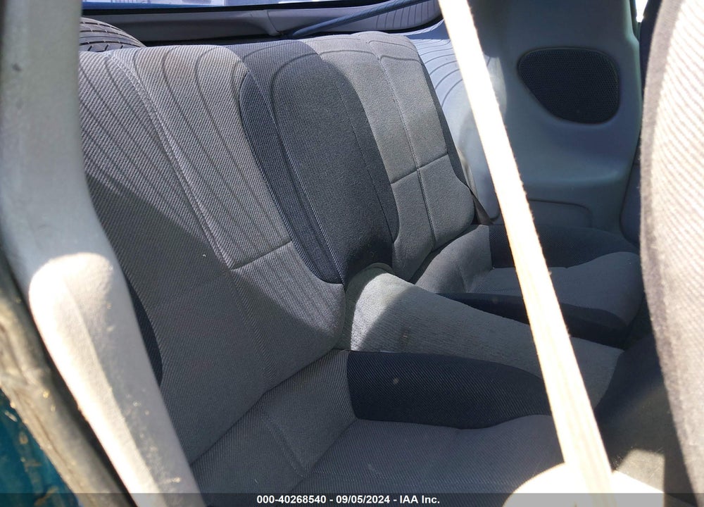 1994 CHEVROLET CAMARO Z28 VIN: 2G1FP22P7R2158075