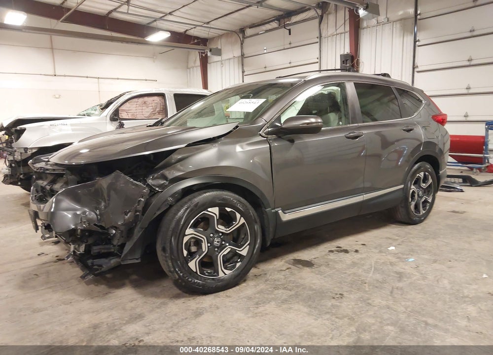 2019 HONDA CR-V TOURING VIN: JHLRW2H92KX015830