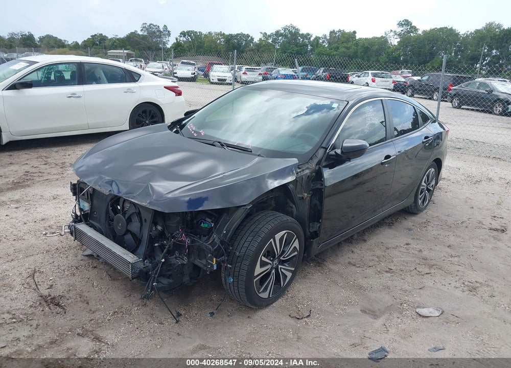 2018 HONDA CIVIC EX-L VIN: JHMFC1F78JX032746