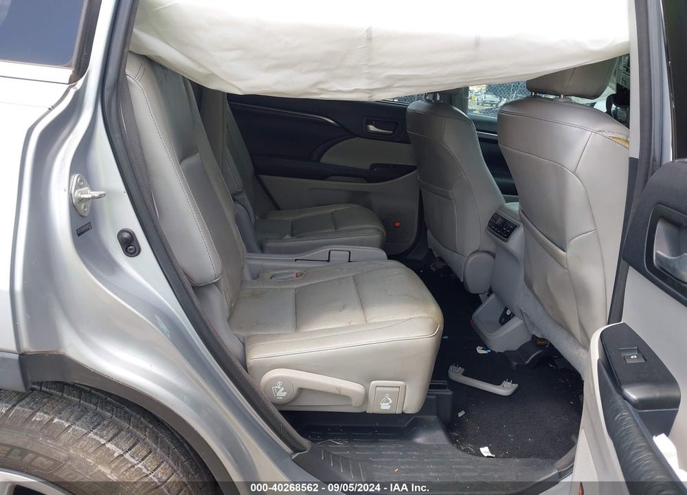 2014 TOYOTA HIGHLANDER LIMITED PLATINUM V6 VIN: 5TDDKRFH8ES067253