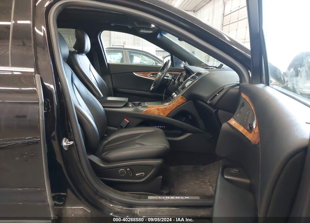 2019 LINCOLN NAUTILUS RESERVE VIN: 2LMPJ8L99KBL31598