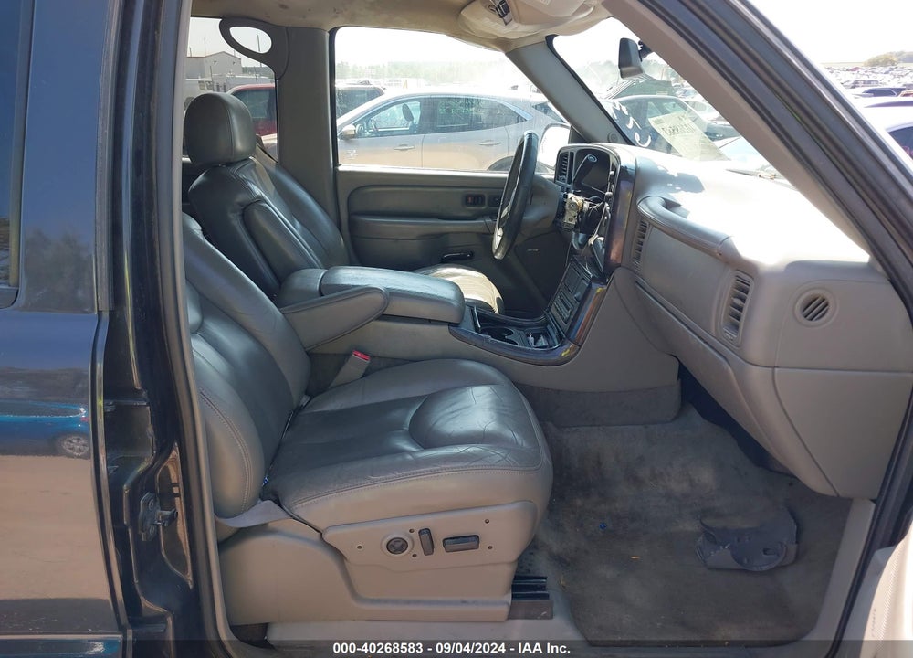 2004 GMC YUKON DENALI VIN: 1GKEK63U04J106096
