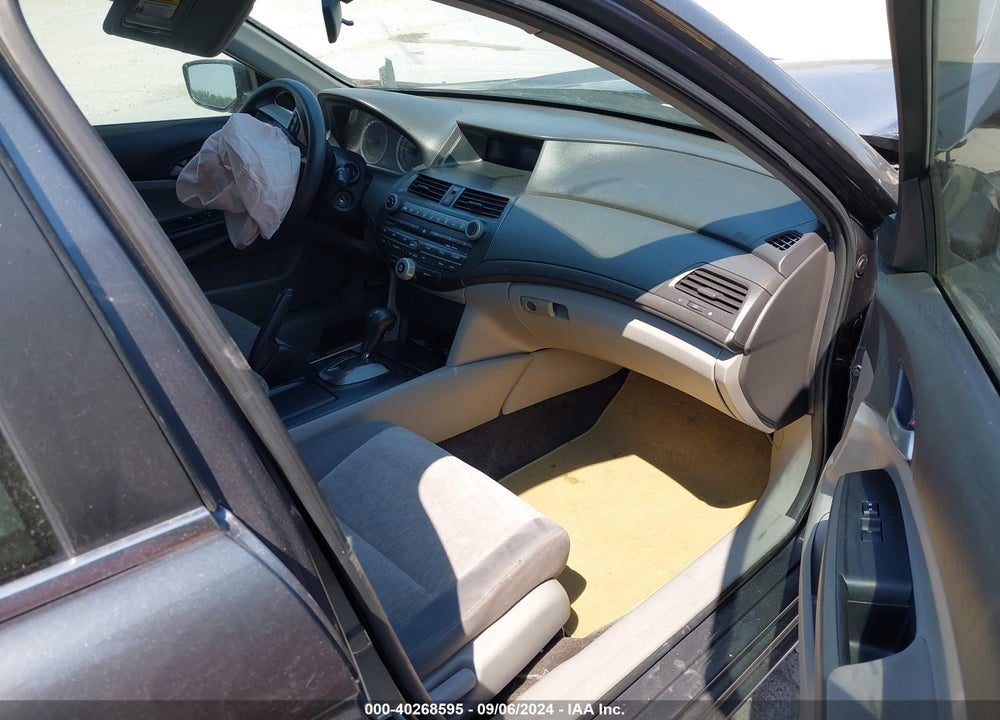 2010 HONDA ACCORD 2.4 LX VIN: 1HGCP2F3XAA036698