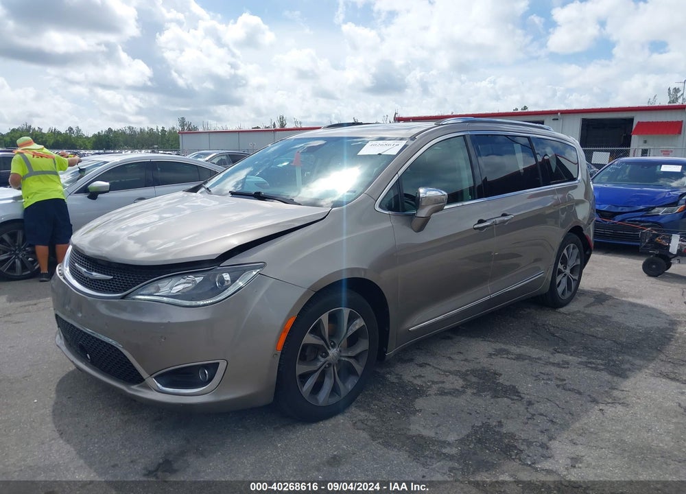 2018 CHRYSLER PACIFICA LIMITED VIN: 2C4RC1GG4JR247651