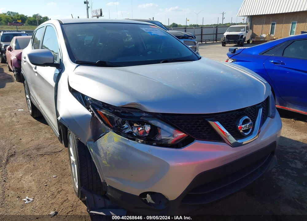 2017 NISSAN ROGUE SPORT S VIN: JN1BJ1CP3HW028343