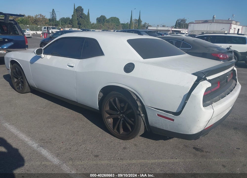 2018 DODGE CHALLENGER SXT VIN: 2C3CDZAG2JH280507