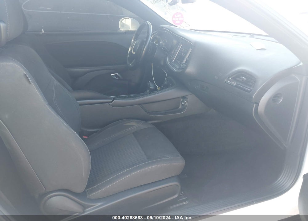 2018 DODGE CHALLENGER SXT VIN: 2C3CDZAG2JH280507