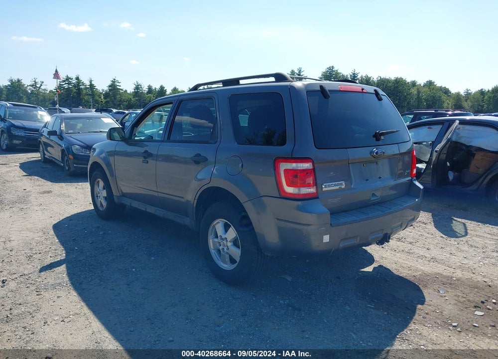 2010 FORD ESCAPE VIN: 1FMCU9DGXAKB91621