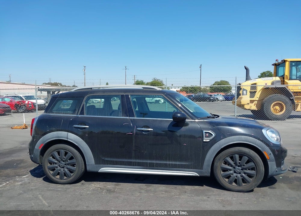 2018 MINI COUNTRYMAN COOPER S VIN: WMZYT3C32J3E00808