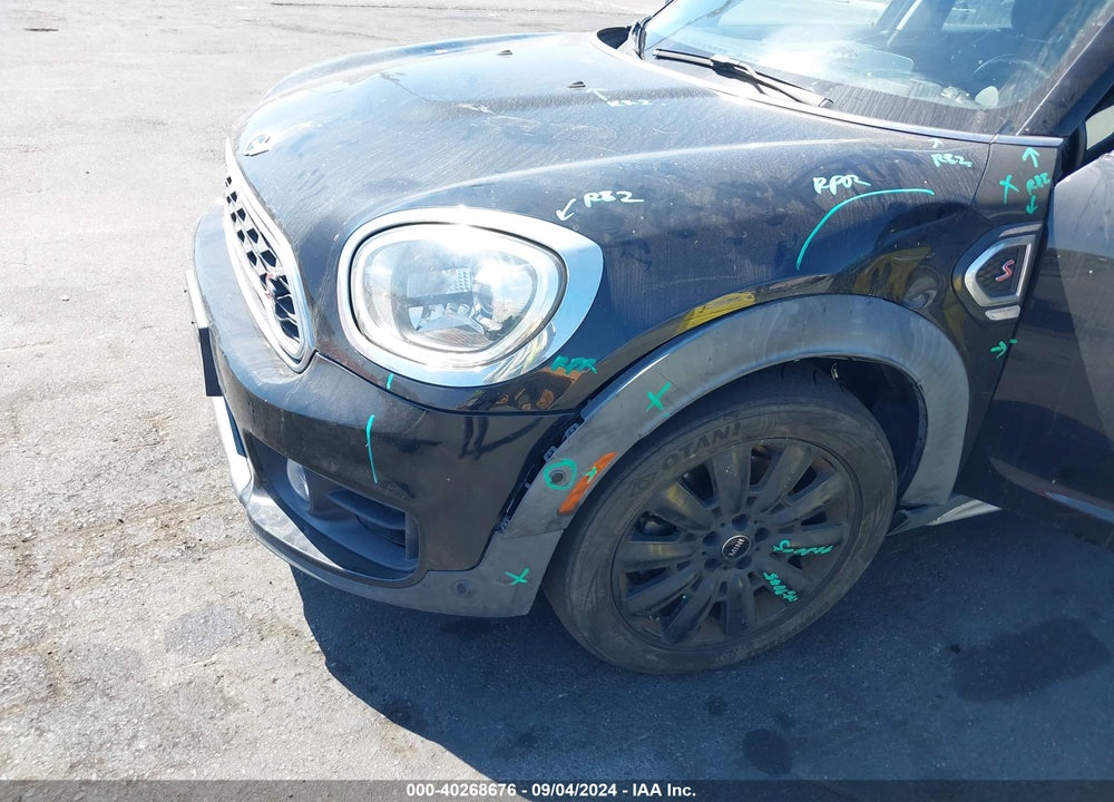 2018 MINI COUNTRYMAN COOPER S VIN: WMZYT3C32J3E00808