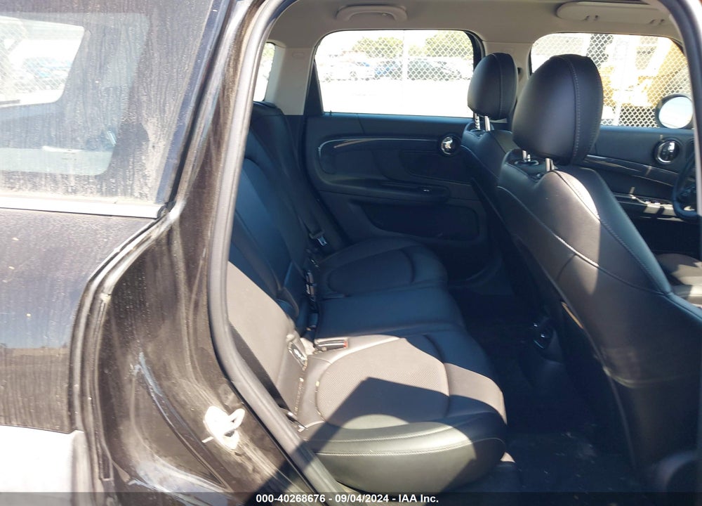 2018 MINI COUNTRYMAN COOPER S VIN: WMZYT3C32J3E00808