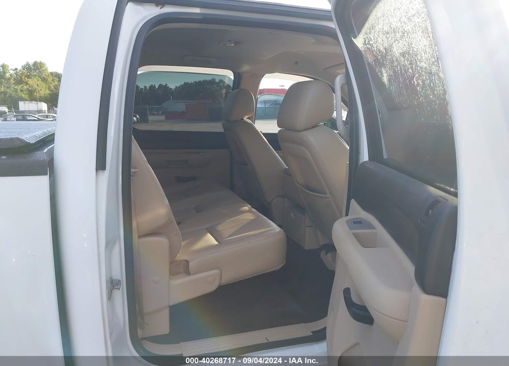 2011 CHEVROLET SILVERADO 1500 XTRA FUEL ECONOMY VIN: 3GCPCSE36BG247297