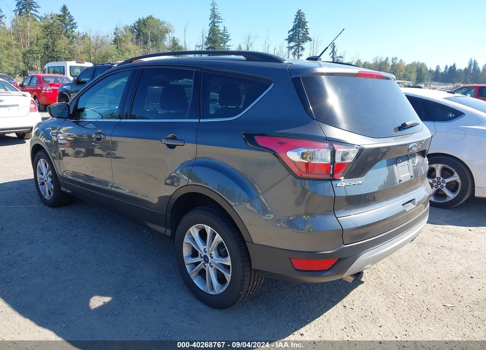 2017 FORD ESCAPE SE VIN: 1FMCU9GD9HUC80984