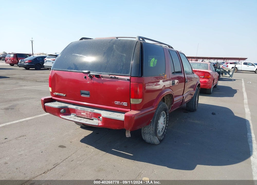 1998 GMC JIMMY SLS VIN: 1GKDT13W0W2513801
