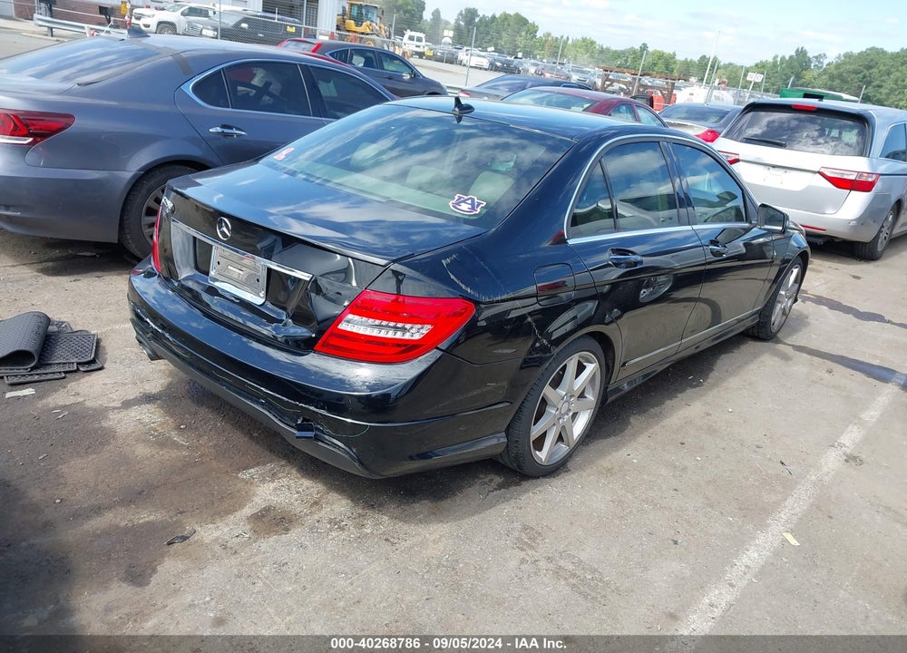 2014 MERCEDES-BENZ C 250 LUXURY/SPORT VIN: WDDGF4HB2EA947994