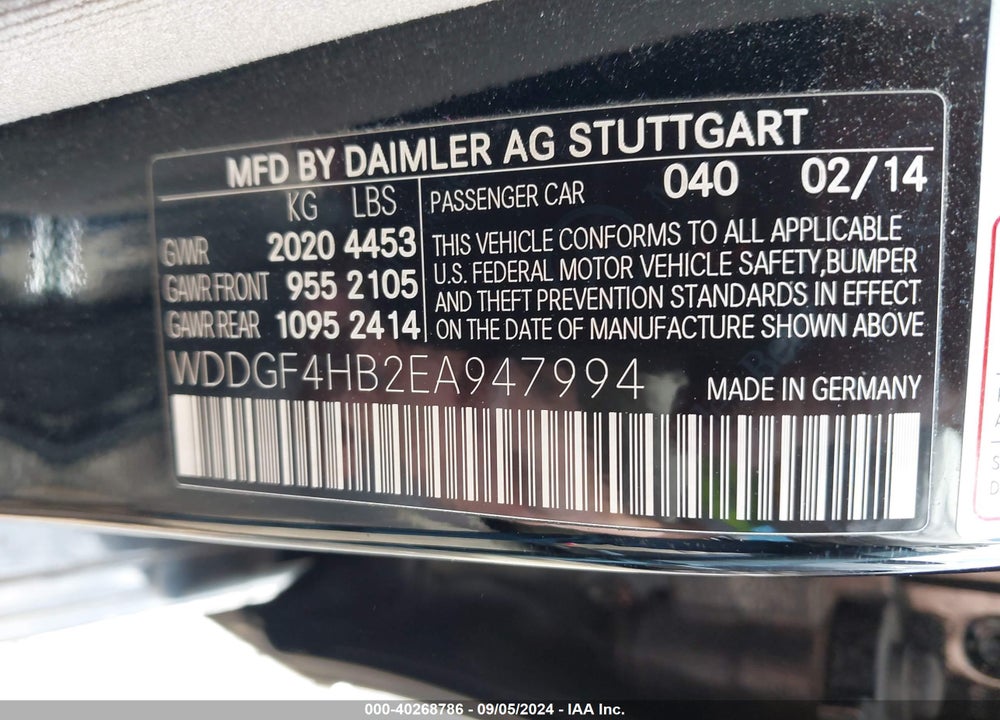 2014 MERCEDES-BENZ C 250 LUXURY/SPORT VIN: WDDGF4HB2EA947994