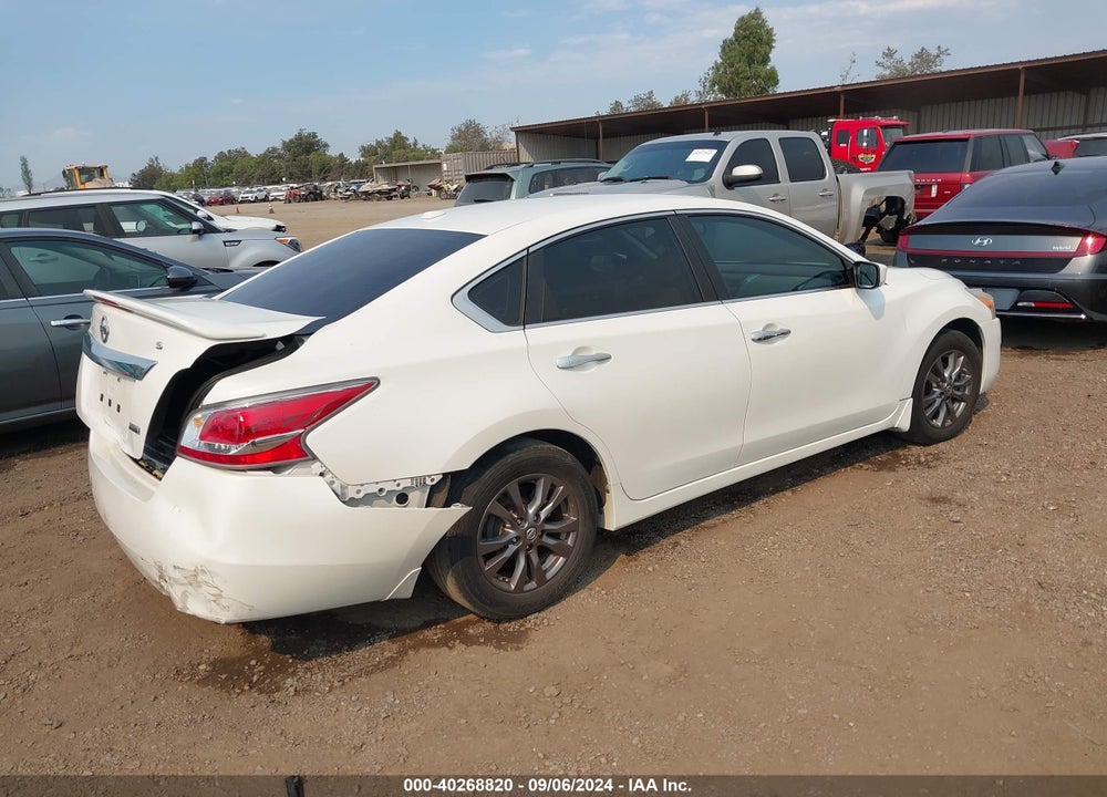 2015 NISSAN ALTIMA 2.5 S VIN: 1N4AL3APXFC572196