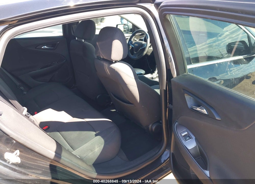 2018 CHEVROLET MALIBU 1LS VIN: 1G1ZB5ST7JF251949