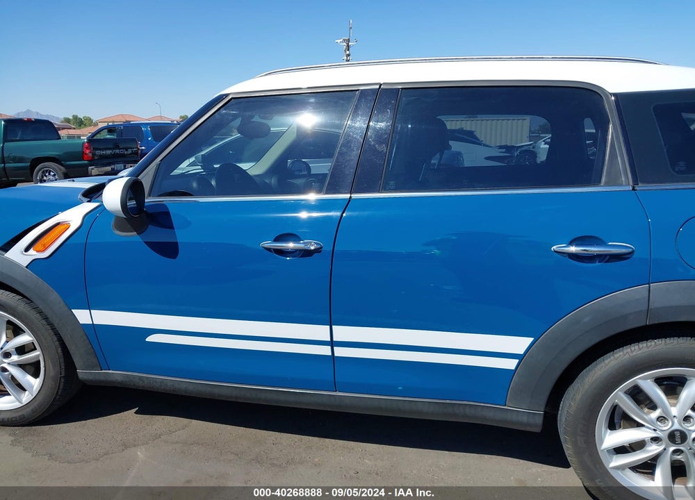 2011 MINI COOPER COUNTRYMAN VIN: WMWZB3C51BWM00267