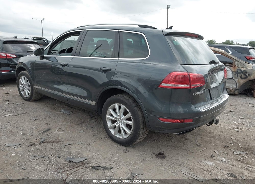 2013 VOLKSWAGEN TOUAREG VR6 SPORT VIN: WVGEF9BP5DD003392