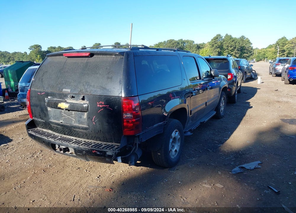 2013 CHEVROLET SUBURBAN 1500 LT VIN: 1GNSKJE72DR232669