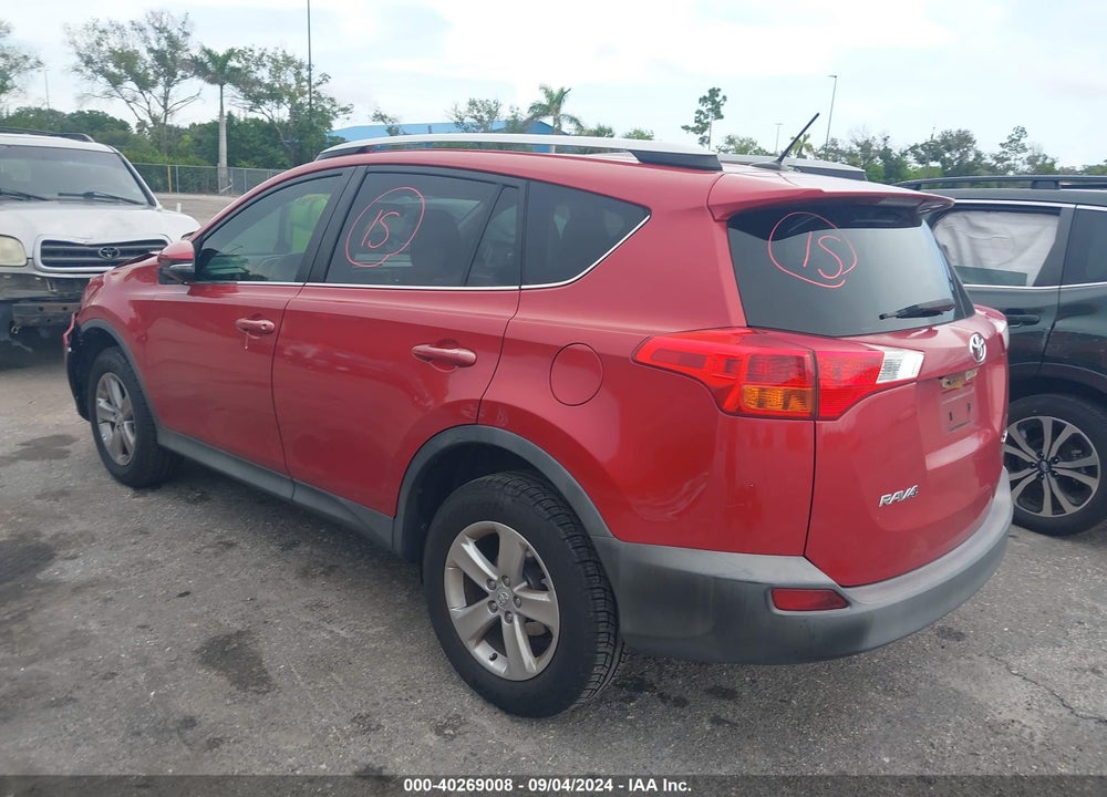 2014 TOYOTA RAV4 XLE VIN: 2T3WFREV7EW101329