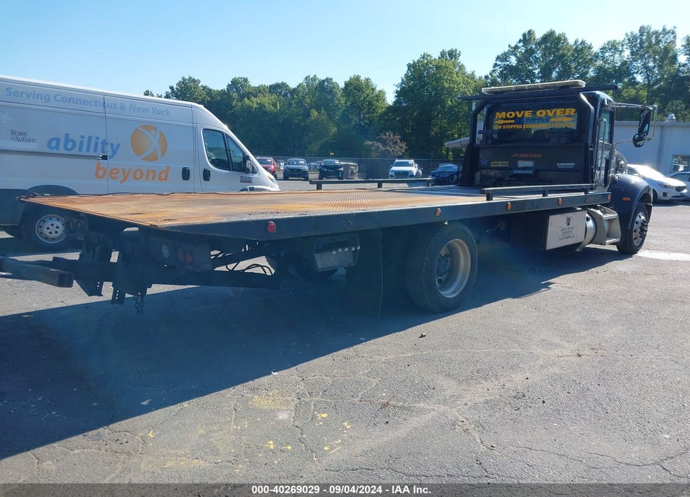 2017 PETERBILT 337 VIN: 2NP2HM6X1HM431855
