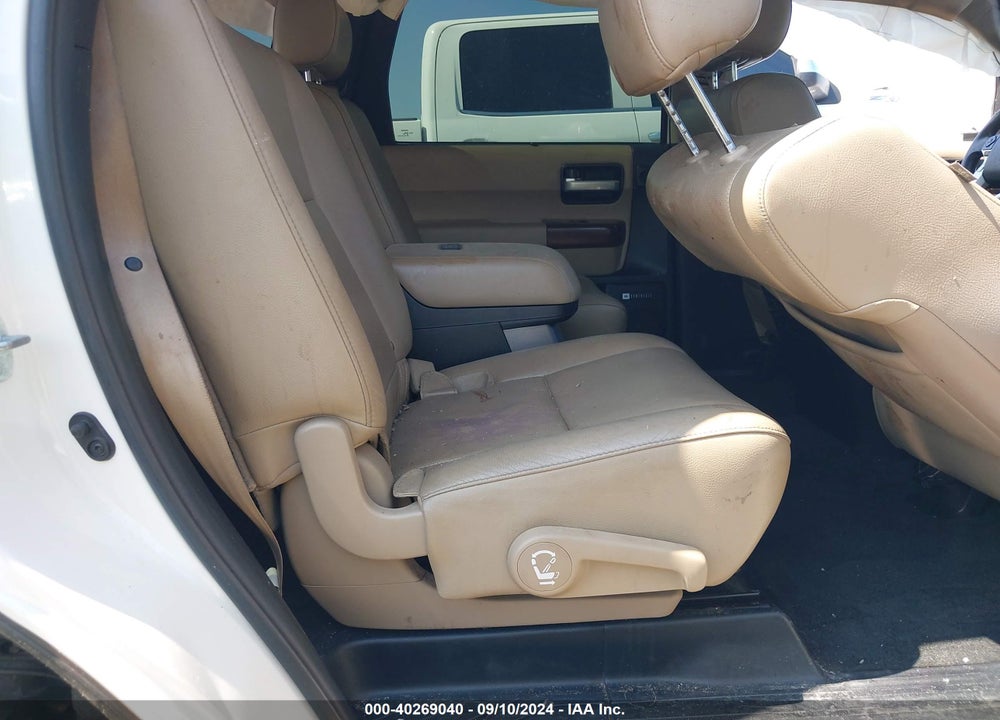 2014 TOYOTA SEQUOIA PLATINUM 5.7L V8 VIN: 5TDDY5G18ES107372