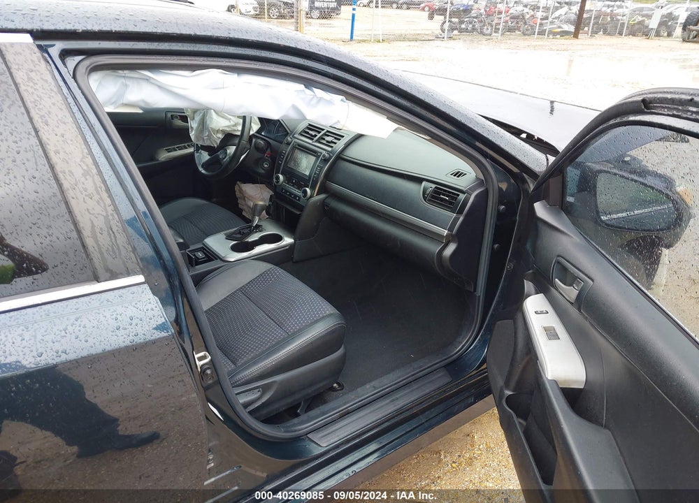 2014 TOYOTA CAMRY SE SPORT VIN: 4T1BF1FK7EU460631