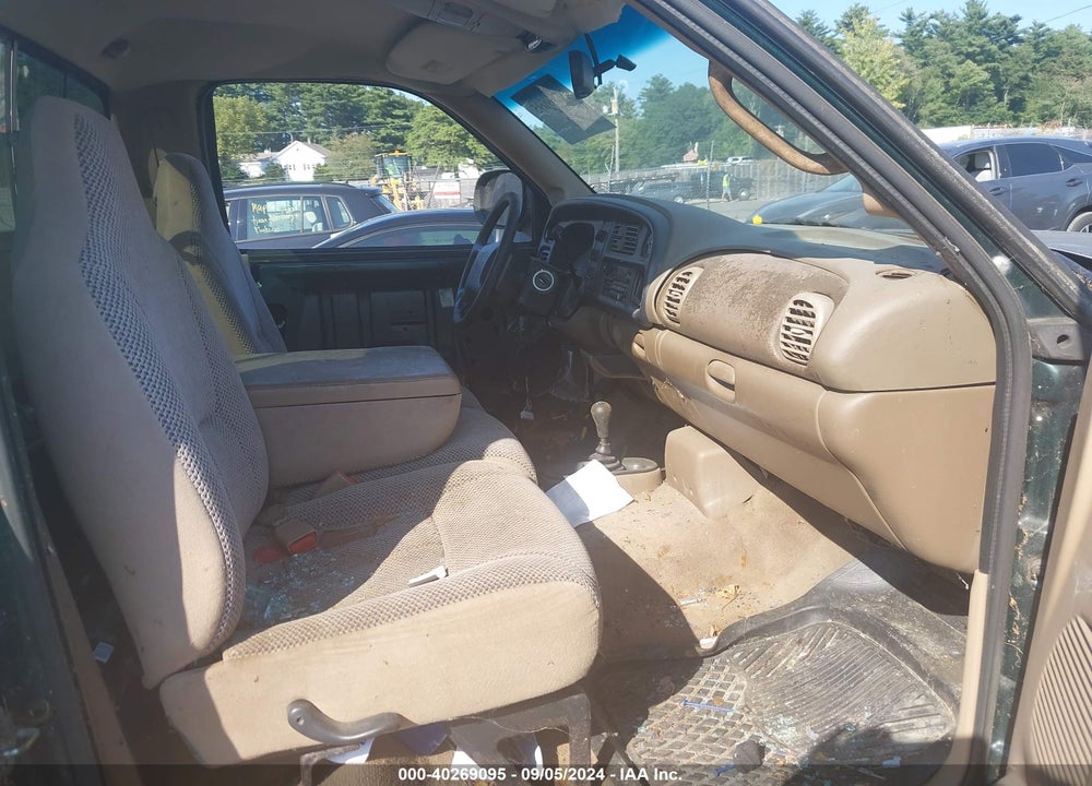2000 DODGE RAM 1500 ST VIN: 1B7HF16Z6YS605685