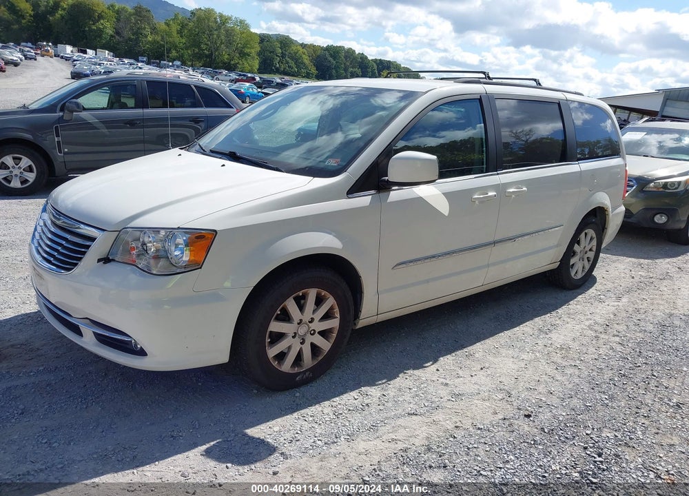 2011 CHRYSLER TOWN & COUNTRY TOURING-L VIN: 2A4RR8DG0BR619266
