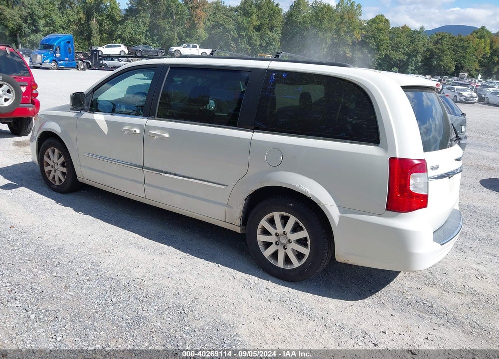 2011 CHRYSLER TOWN & COUNTRY TOURING-L VIN: 2A4RR8DG0BR619266