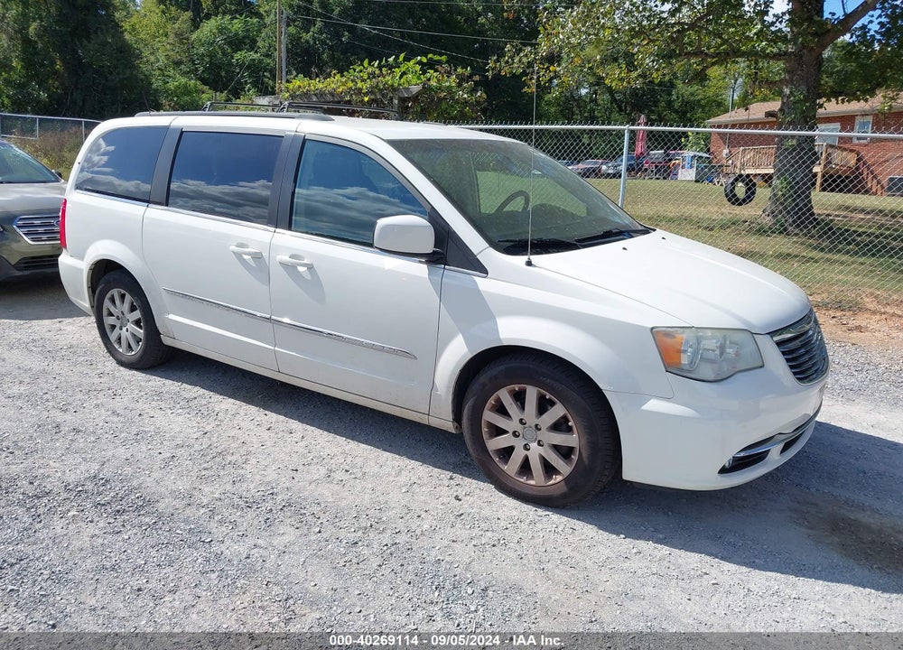 2011 CHRYSLER TOWN & COUNTRY TOURING-L VIN: 2A4RR8DG0BR619266