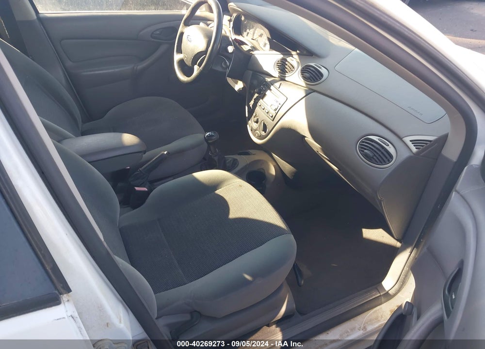 2003 FORD FOCUS LX VIN: 1FAFP33P53W292364