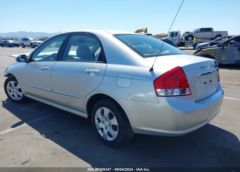 2008 KIA SPECTRA EX VIN: KNAFE122685581130