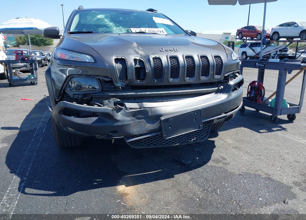 2015 JEEP CHEROKEE TRAILHAWK VIN: 1C4PJMBS4FW594034
