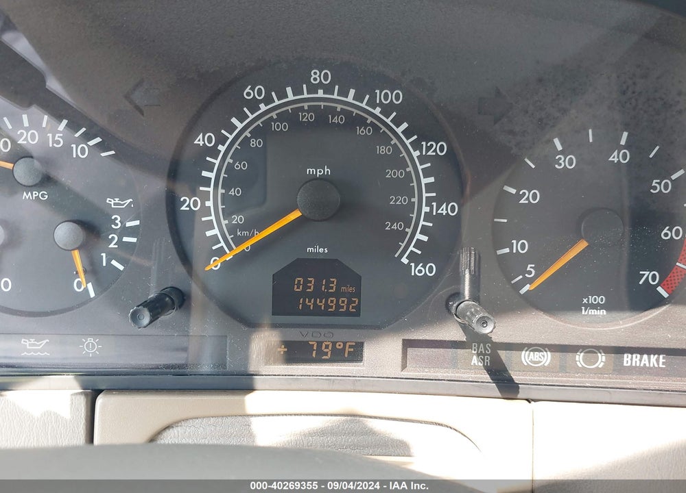 1999 MERCEDES-BENZ S 420 VIN: WDBGA43G7XA427030