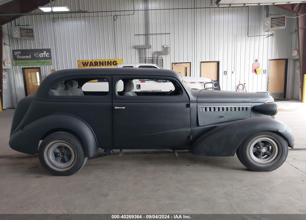 1938 CHEVROLET 2-DR SEDAN VIN: 21HA0532497