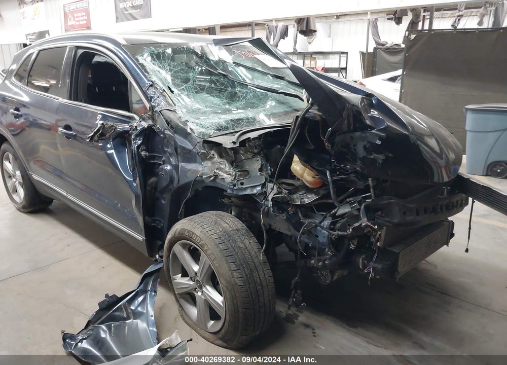2015 LINCOLN MKC VIN: 5LMCJ2A95FUJ06215