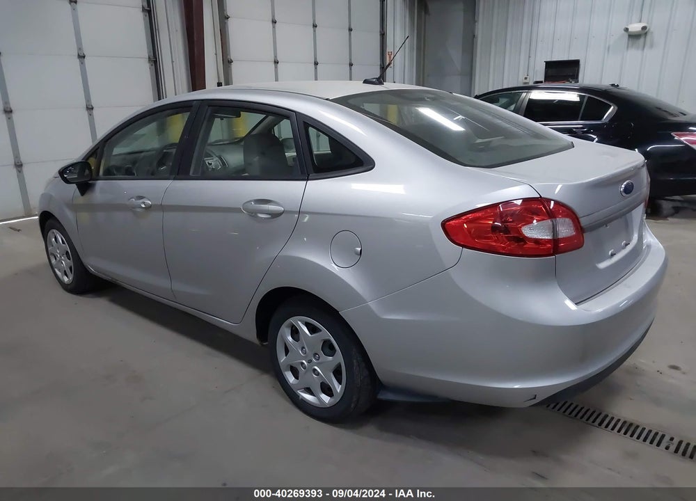 2011 FORD FIESTA S VIN: 3FADP4AJ3BM151500
