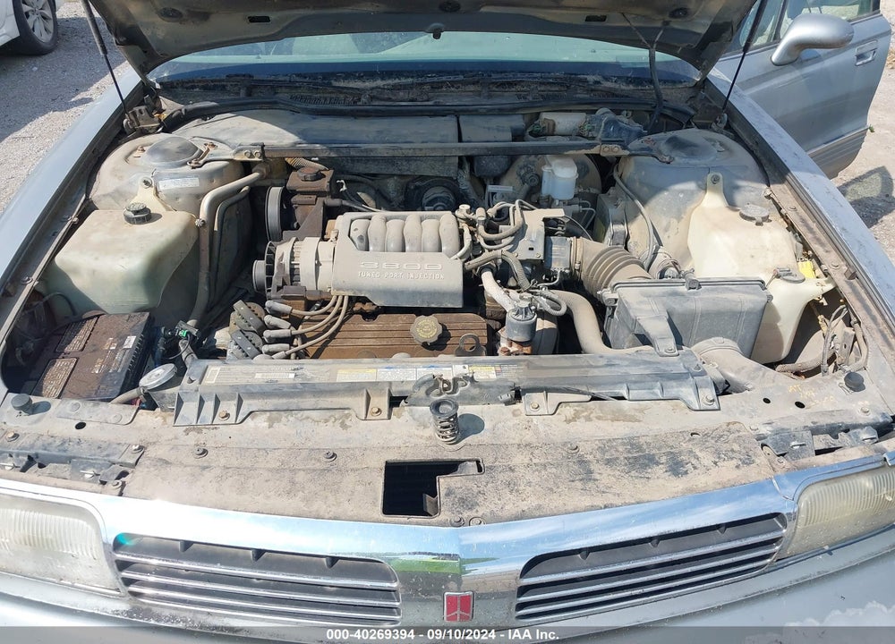 1994 OLDSMOBILE 98 REGENCY ELITE VIN: 1G3CW52L3R4300895
