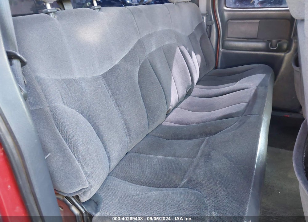 2001 GMC SIERRA 1500 SLE VIN: 2GTEC19V511272132