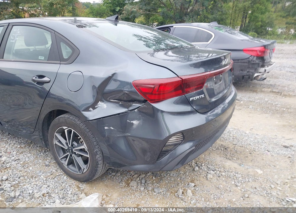 2023 KIA FORTE LXS VIN: 3KPF24AD5PE571482