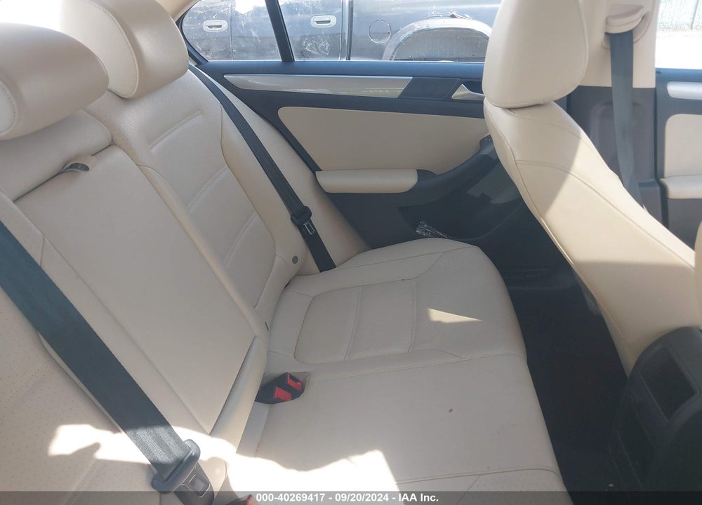2018 VOLKSWAGEN JETTA 1.4T SE/1.4T WOLFSBURG EDITION VIN: 3VWDB7AJ1JM244148