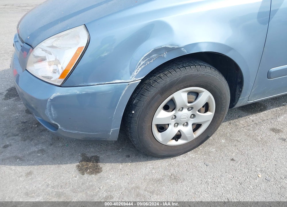 2010 KIA SEDONA LX VIN: KNDMG4C36A6352136