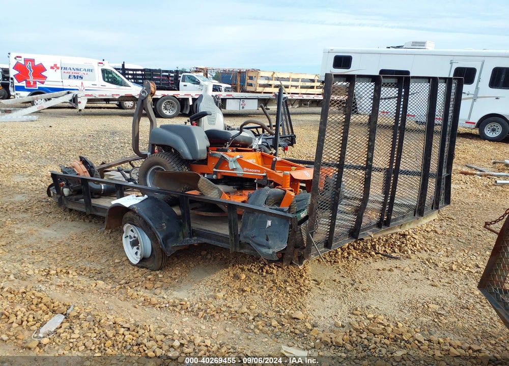 2005 SUPERIOR UTILITY TRAILER VIN: 4M8US12105D001396